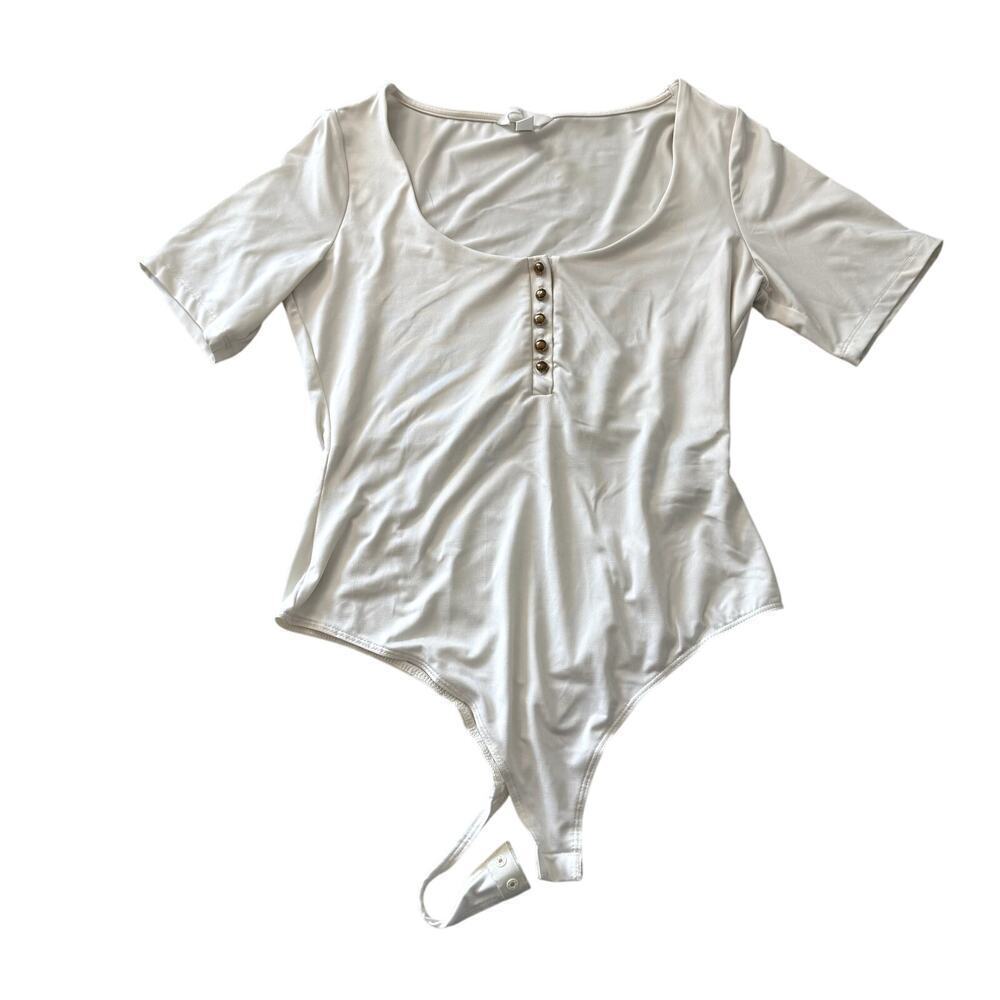Short Sleeve Ivory White Thong Bodysuit w/ Gold Button Detail Women's Medium